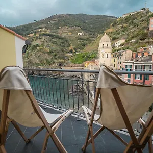 Apartment Lassu With View, Vernazza